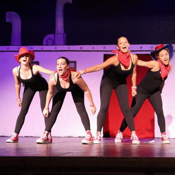 Camp Pontiac Putin On the Hits