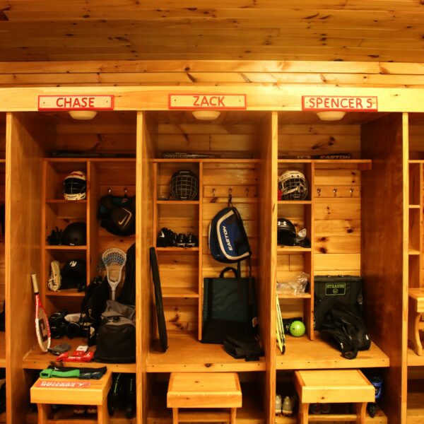 Closet cubbies
